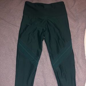 Onzie flow green leggings - New w/o tags